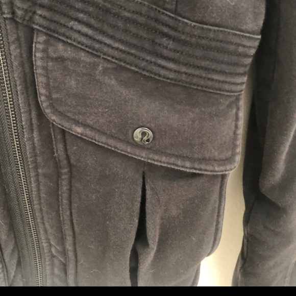 Lululemon Black Faded Full Zip Jacket 4 Women's Gray Zip Silver Brushed - Picture 4 of 6